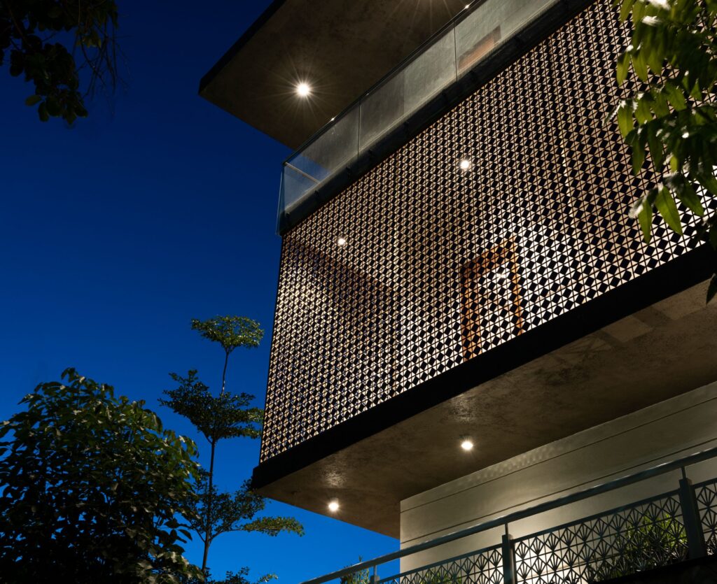 05-Hues Of Copper – Elevation 03